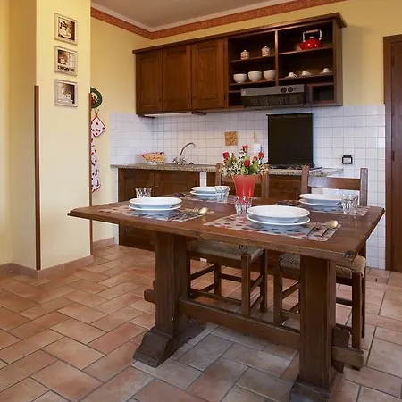 Casale Favilluta Guest House Petrignano Room photo